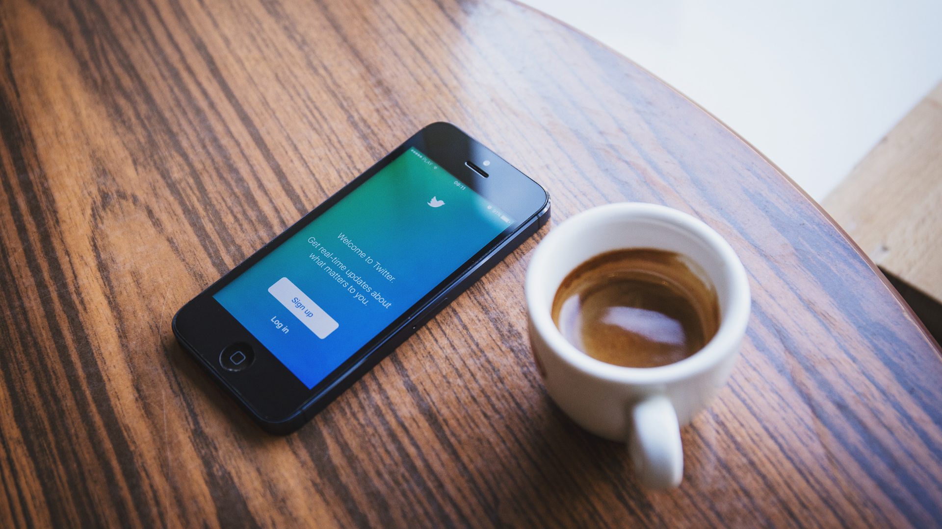 Tips on Optimizing Your Twitter Profile